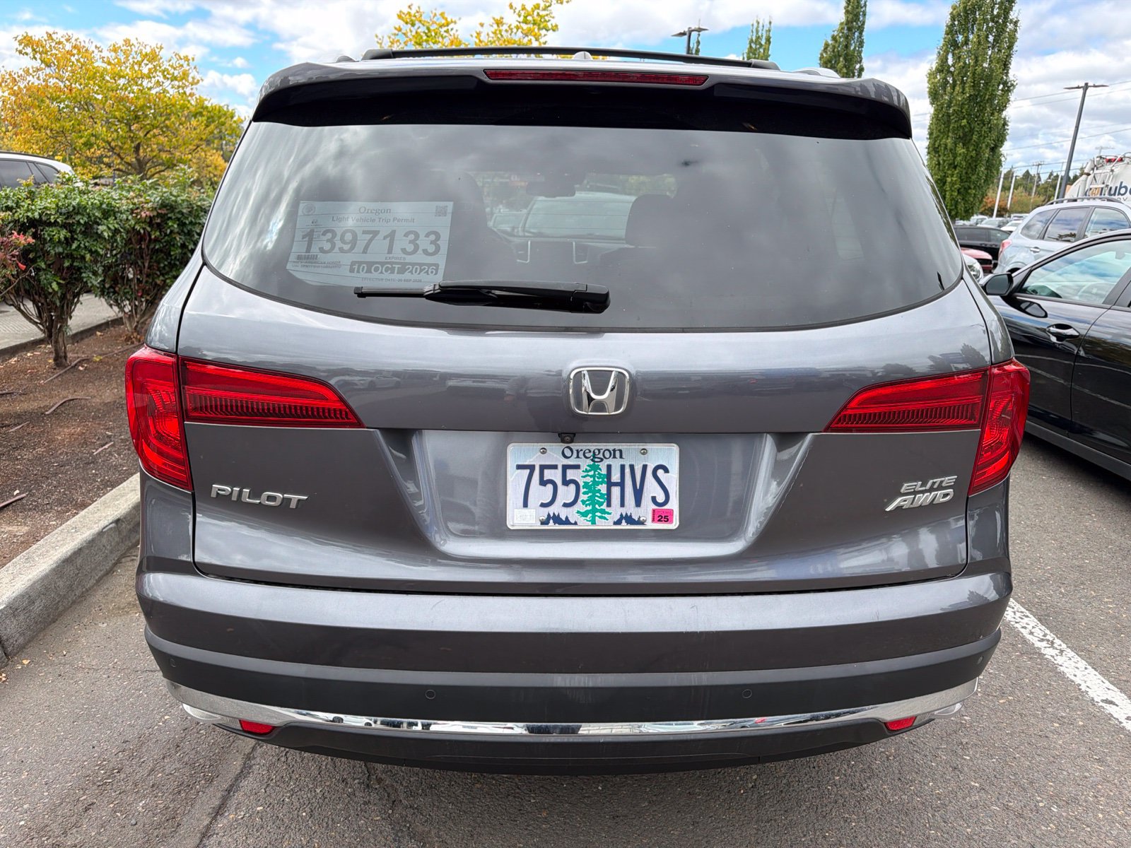Used 2016 Honda Pilot Elite image 5