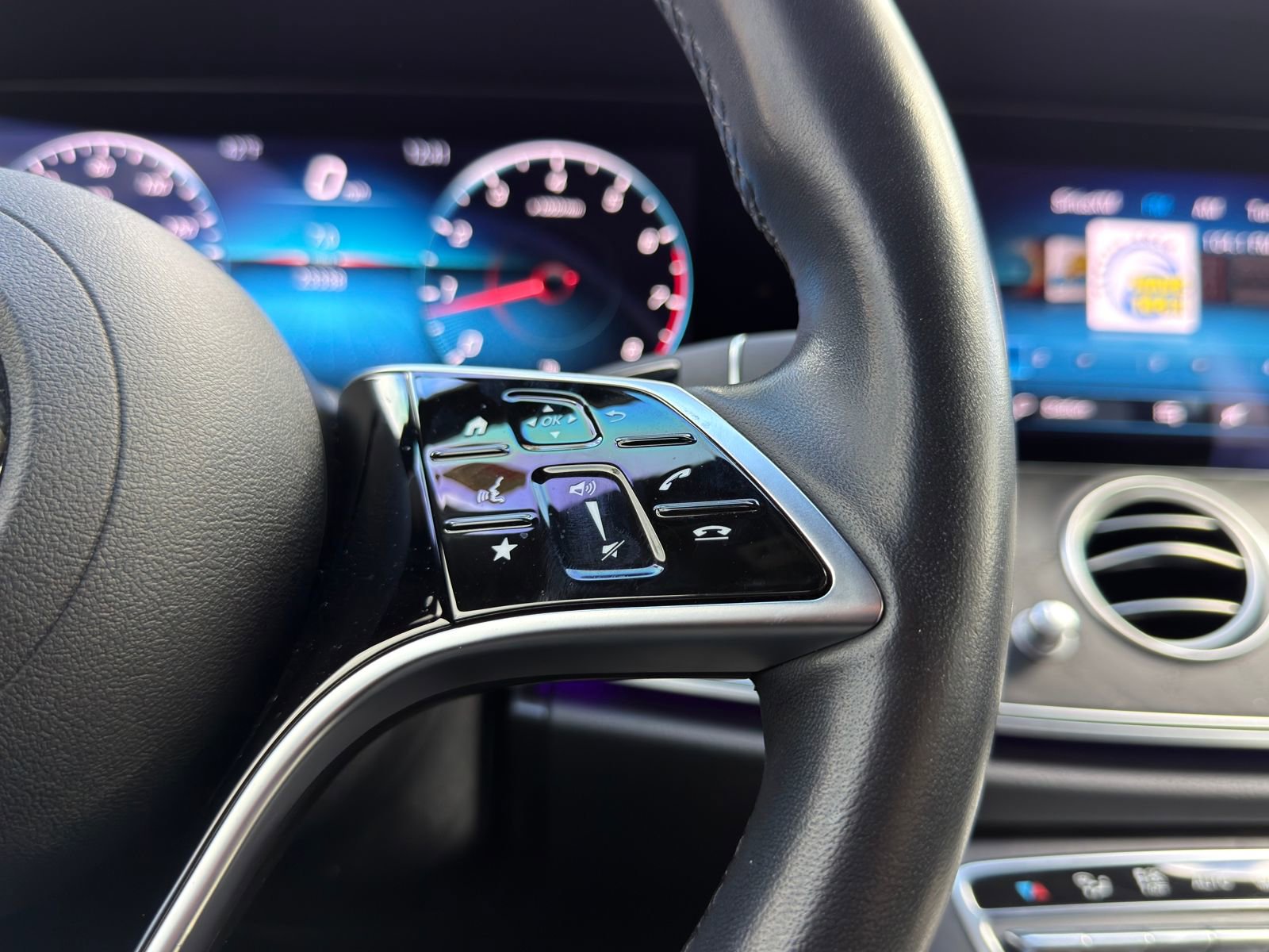 Certified 2021 Mercedes-Benz E 350 E 350 image 25