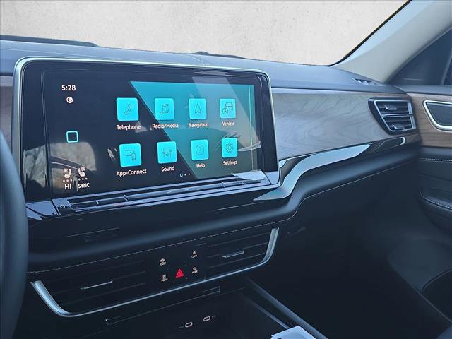 New 2026 Volkswagen Atlas SE image 12