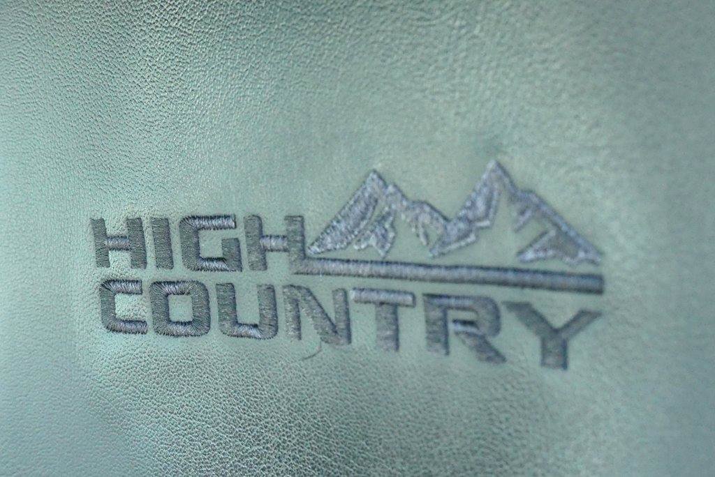 Used 2022 Chevrolet Silverado 1500 High Country w/ Technology Package AWD/4WD image 15