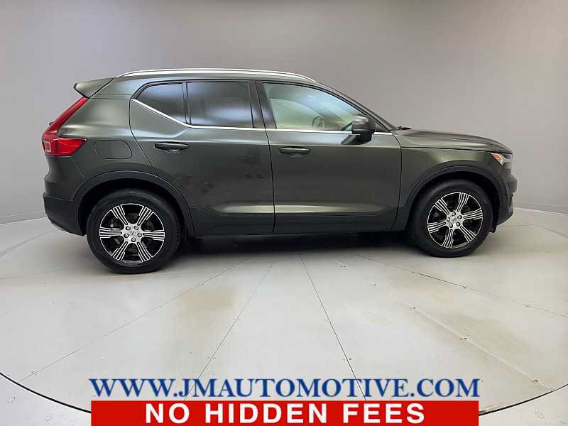 Used 2019 Volvo XC40 T5 Inscription AWD/4WD image 6