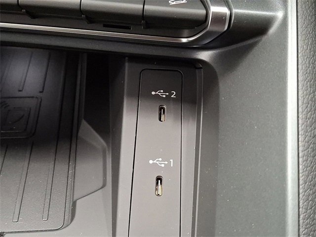 New 2025 Audi Q3 2.0T Premium w/ Convenience Package image 16