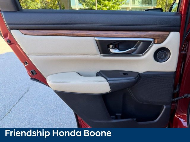 Used 2019 Honda CR-V Touring image 37