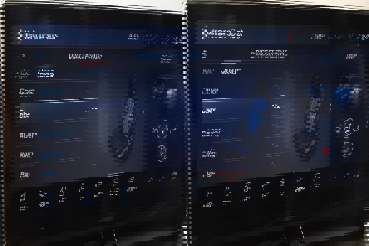 Used 2024 Lincoln Navigator L Reserve image 12