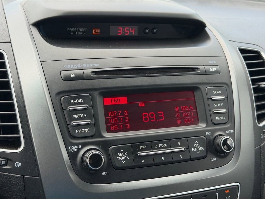 Used 2015 Kia Sorento LX image 26