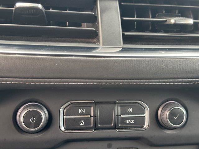 Used 2023 Chevrolet Suburban LT RWD image 23