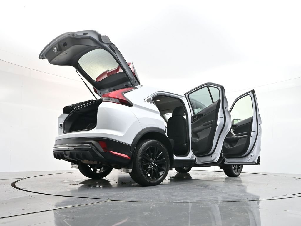 Used 2023 Mitsubishi Eclipse Cross Ralliart image 40