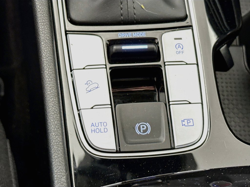 Certified 2025 Hyundai Tucson SE FWD image 12