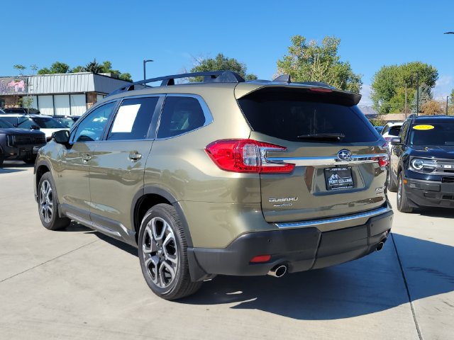 Used 2024 Subaru Ascent Limited w/ Technology Package AWD/4WD image 3