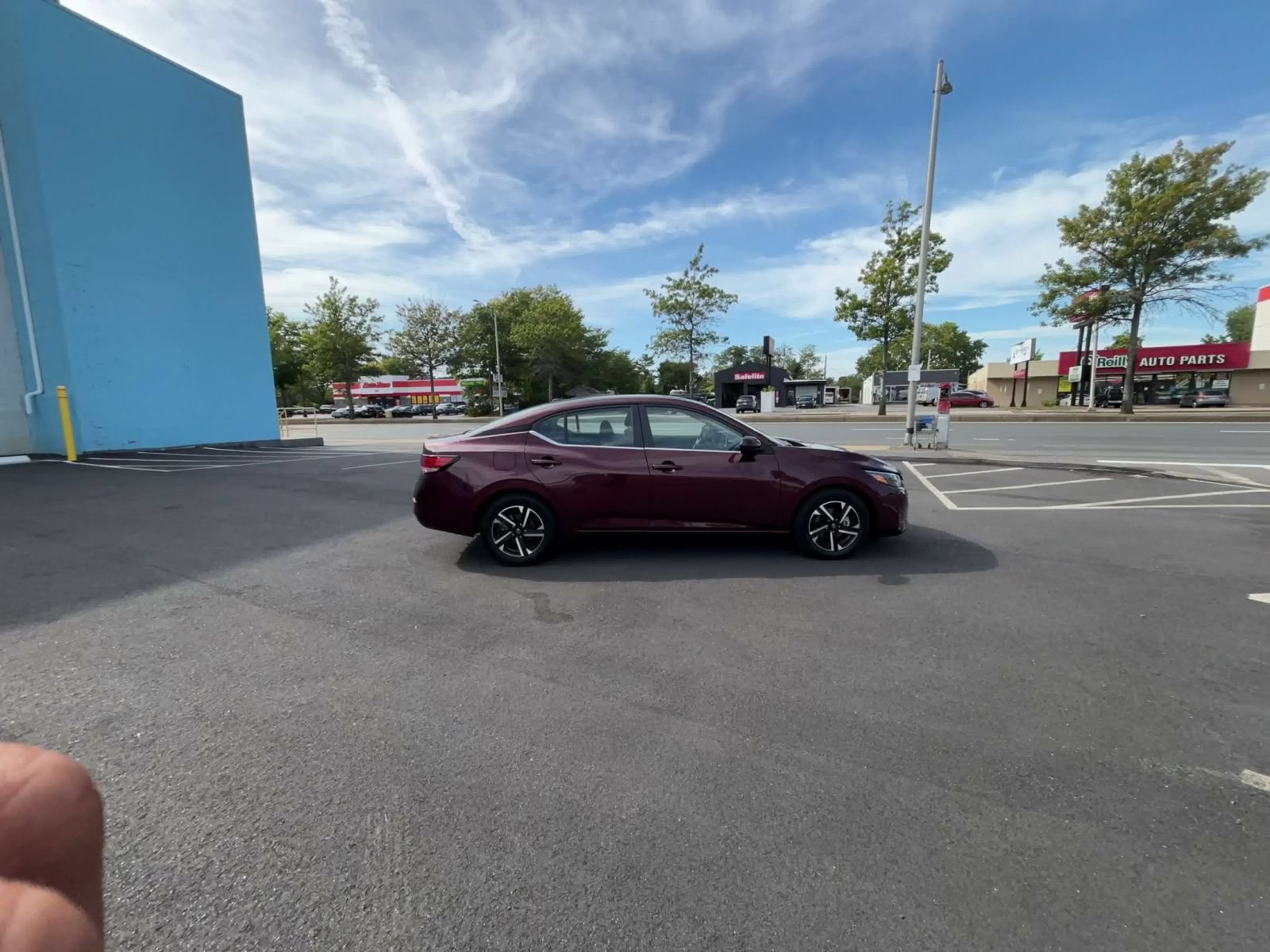 Used 2025 Nissan Sentra SV FWD image 15