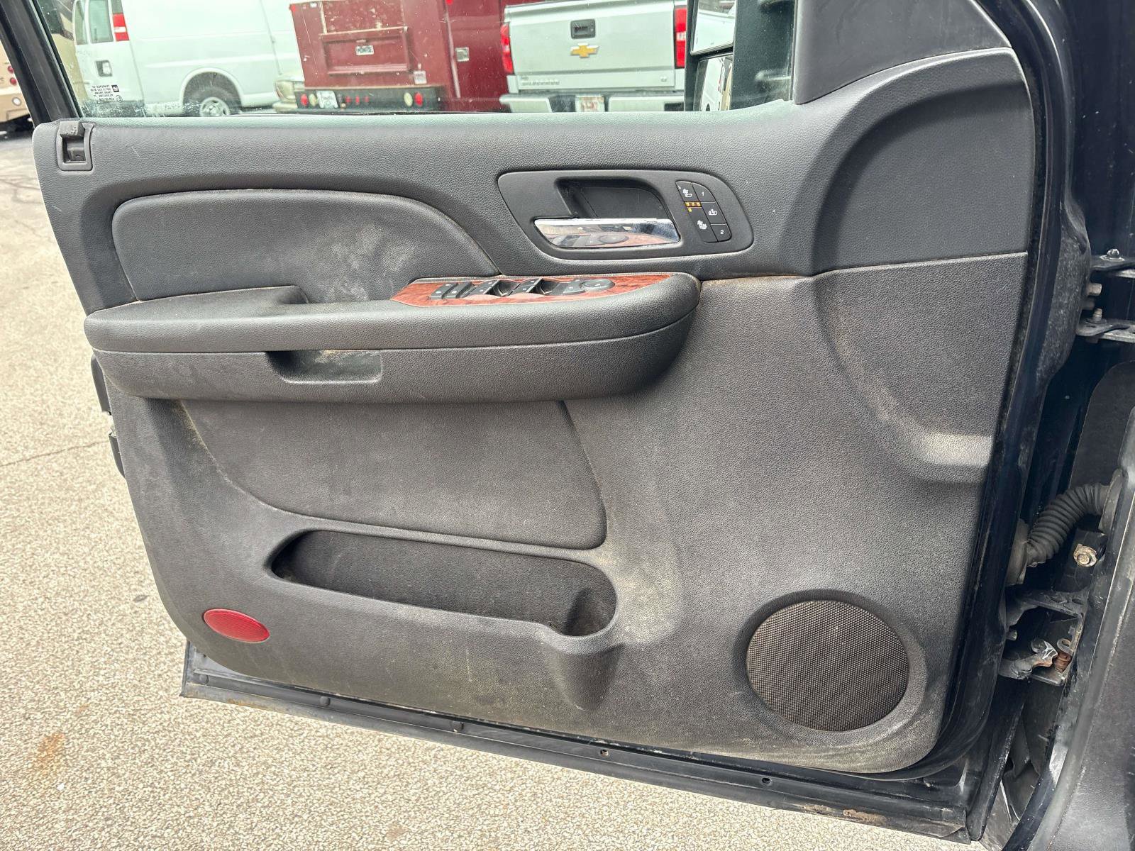 Used 2008 Chevrolet Silverado 3500 LTZ image 13