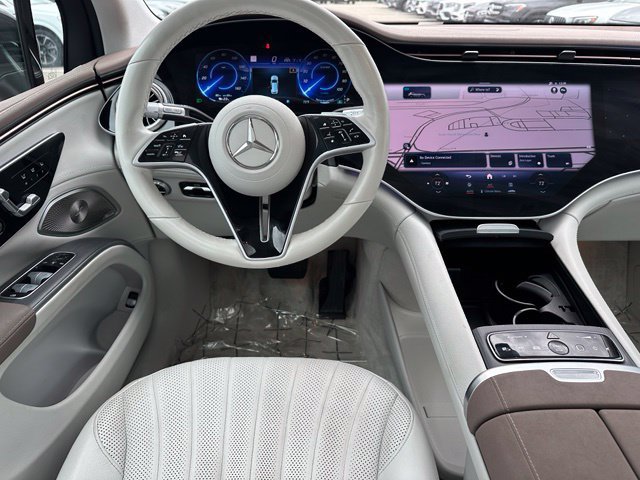 Used 2023 Mercedes-Benz EQS 580 4MATIC SUV image 17