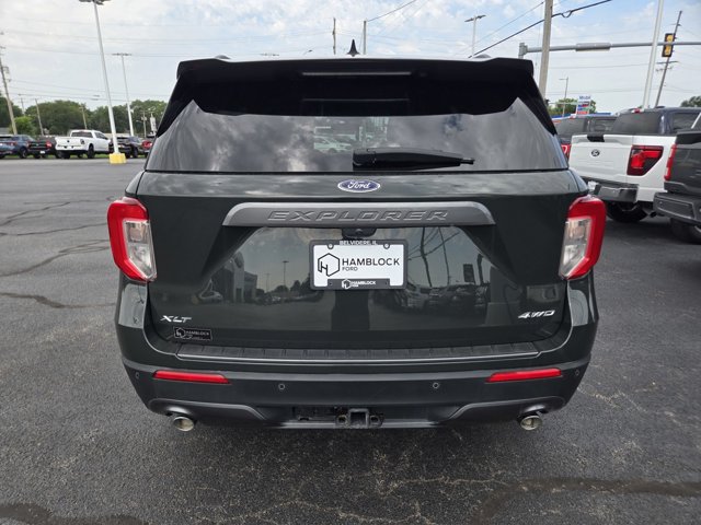 Used 2024 Ford Explorer XLT w/ Equipment Group 202A AWD/4WD image 6