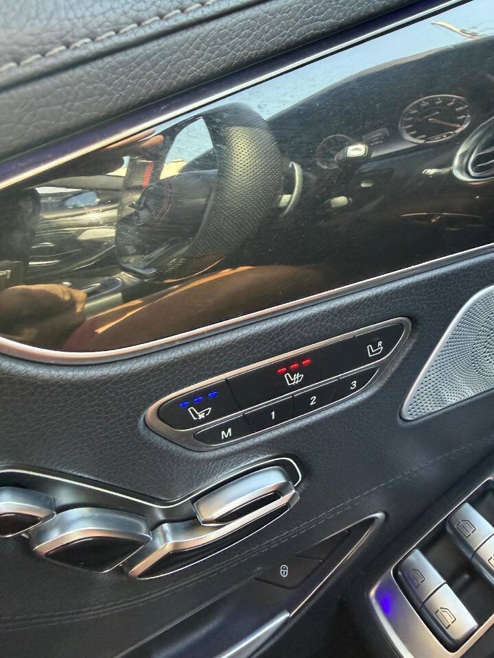Used 2015 Mercedes-Benz S 63 AMG 4MATIC Coupe w/ Driver Assistance Package image 85