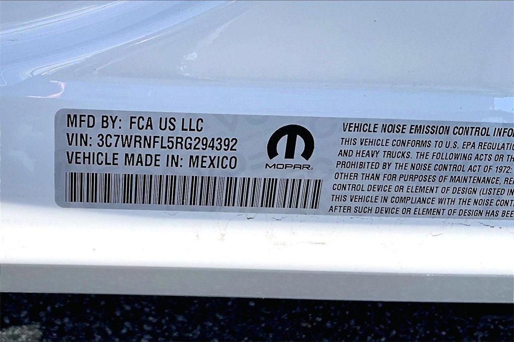 Used 2024 RAM 5500 Tradesman w/ Chrome Appearance Group image 16