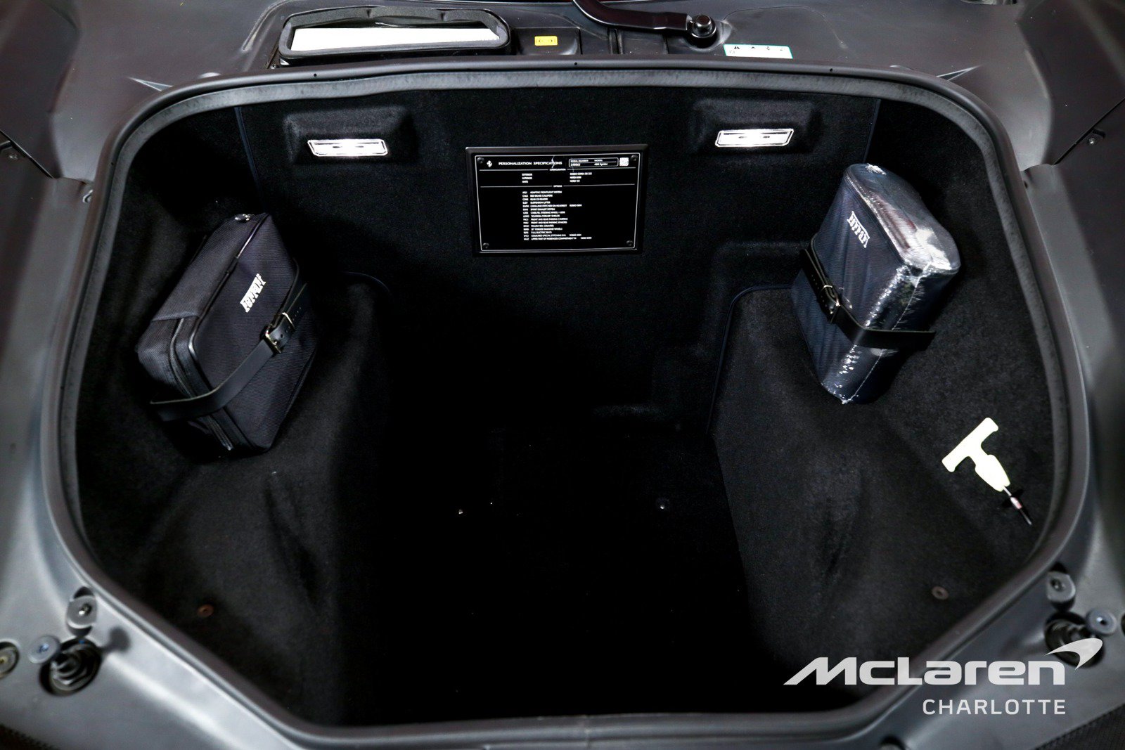 Used 2019 Ferrari 488 Spider RWD image 16