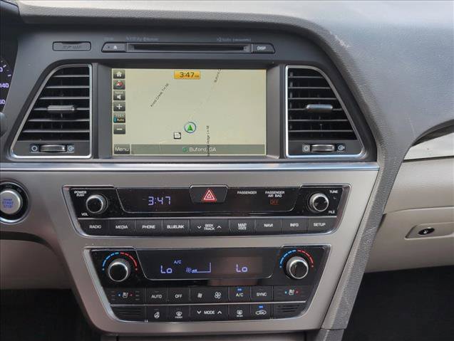 Used 2016 Hyundai Sonata Limited w/ Option Group 05 FWD image 14