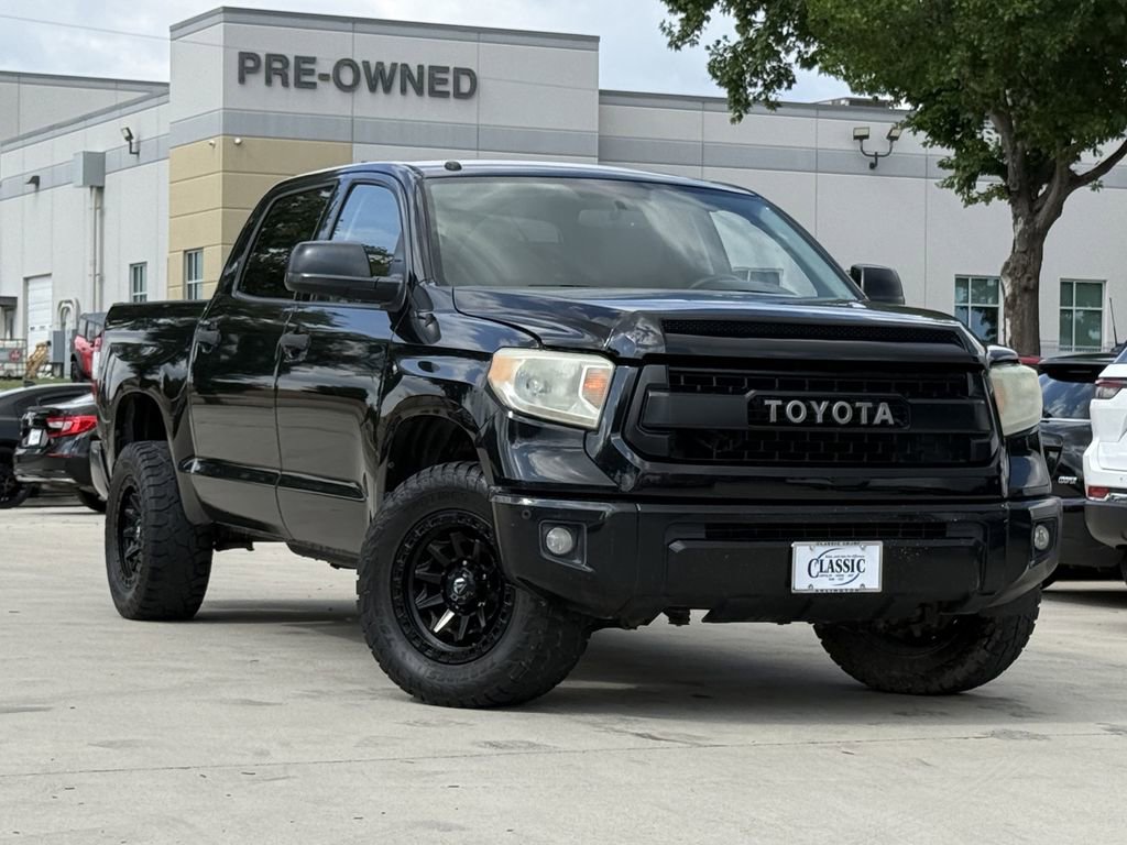 Used 2017 Toyota Tundra SR5 w/ TRD Off Road Package AWD/4WD image 2
