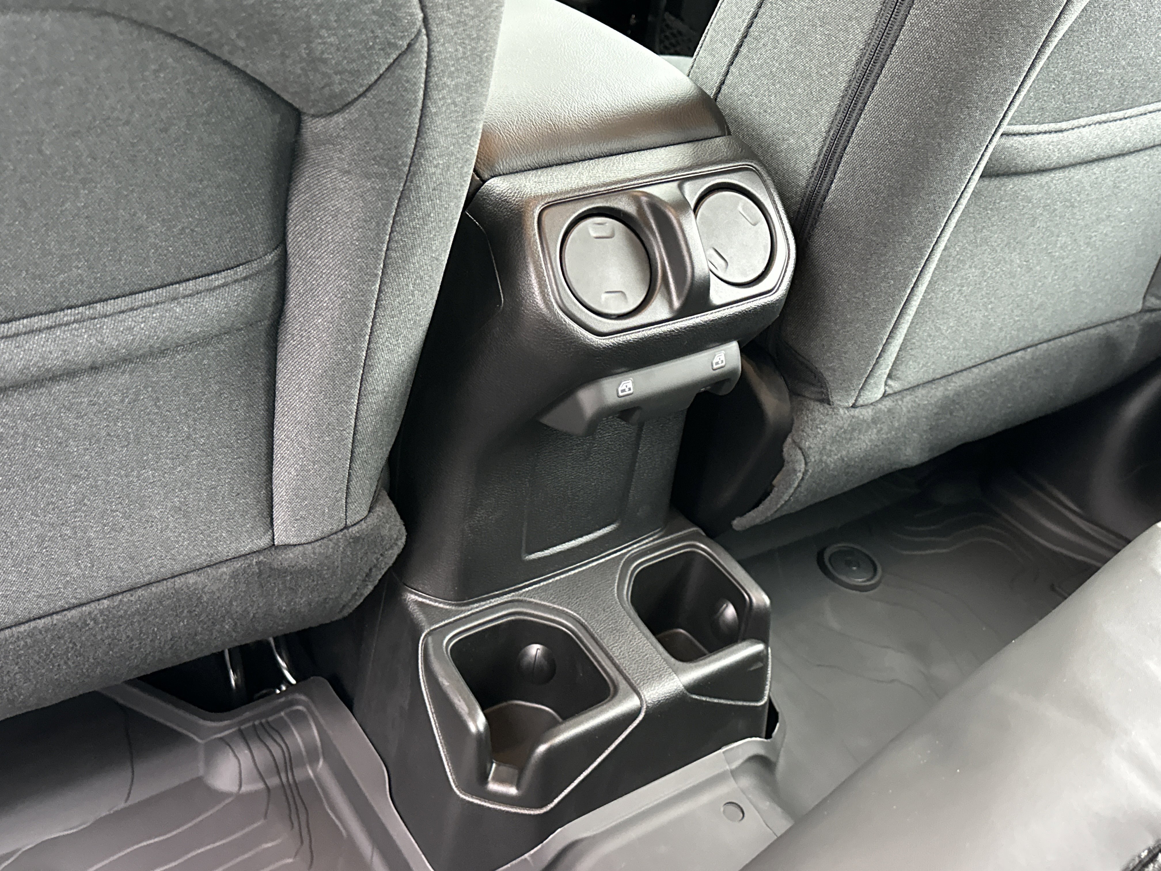 New 2026 Jeep Wrangler Sport image 30