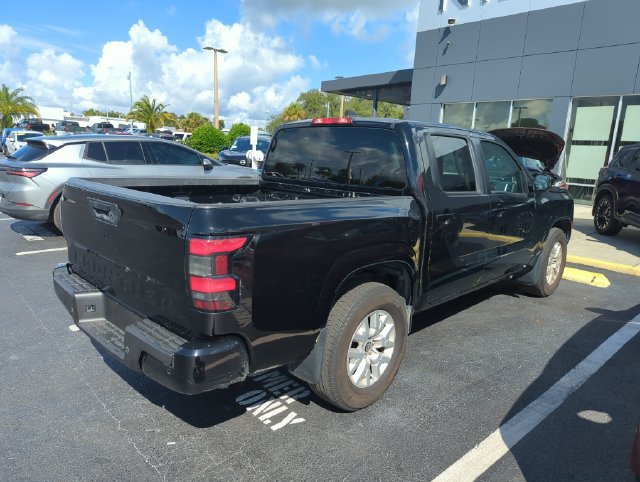 Certified 2022 Nissan Frontier SV w/ Technology Package RWD image 2