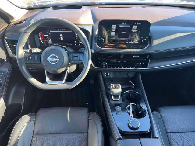 Used 2022 Nissan Rogue Platinum w/ Head-Up Display Package image 12