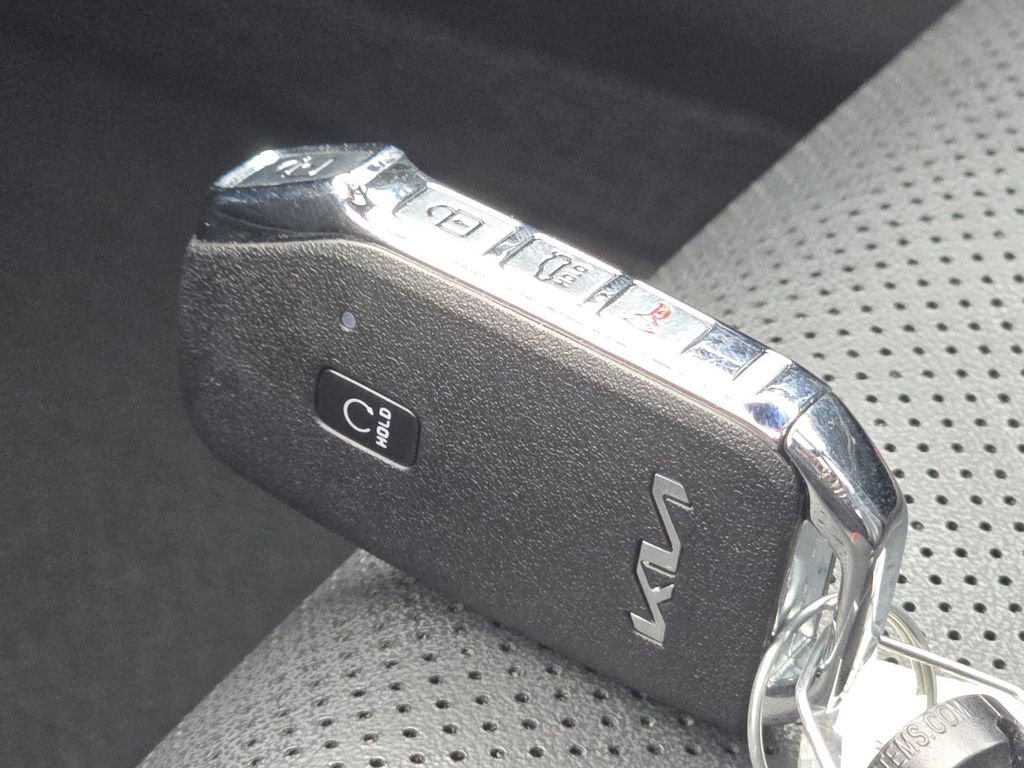Used 2022 Kia K5 GT w/ GT1 Package image 34