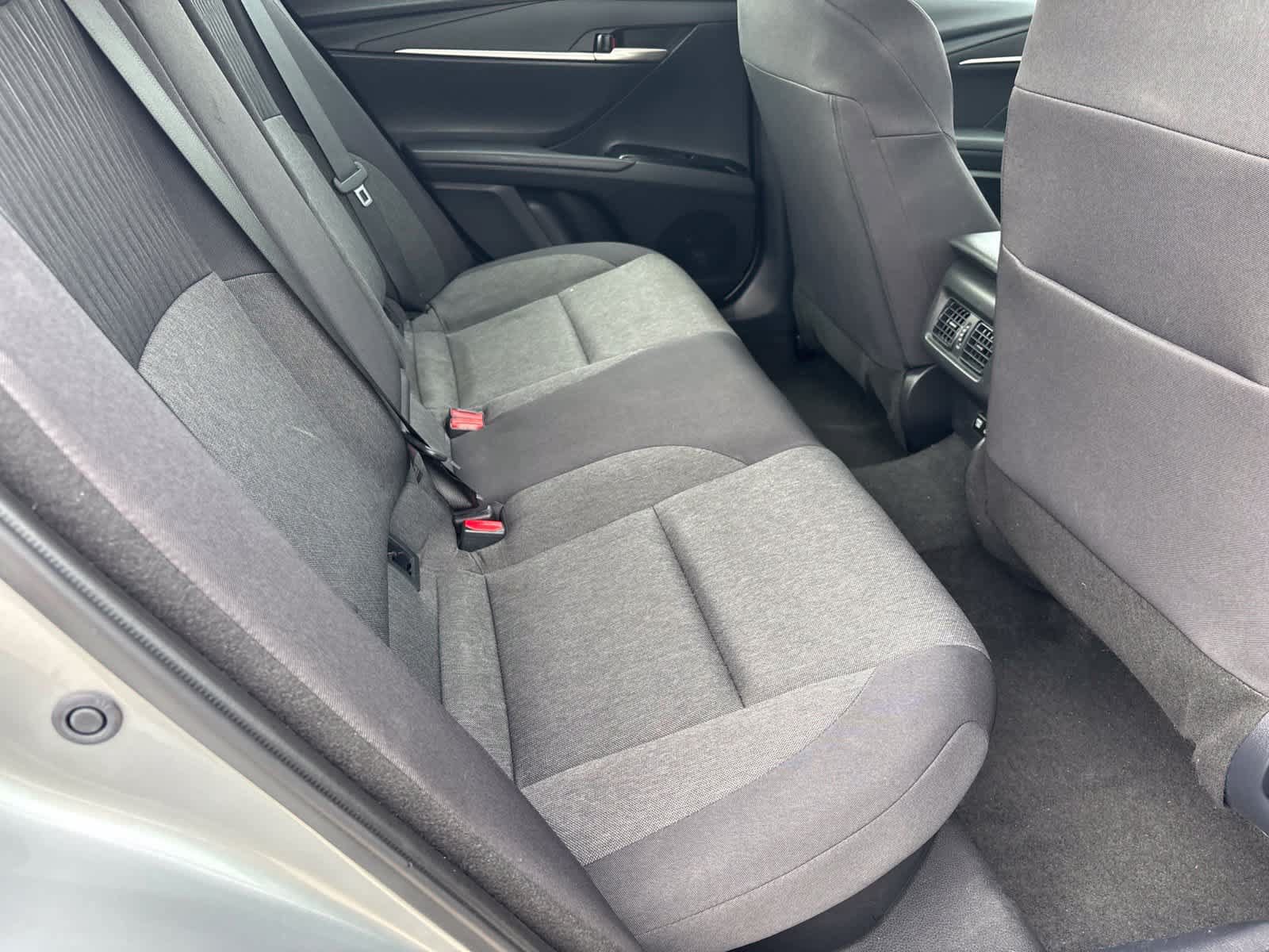 Used 2025 Toyota Camry LE FWD image 15
