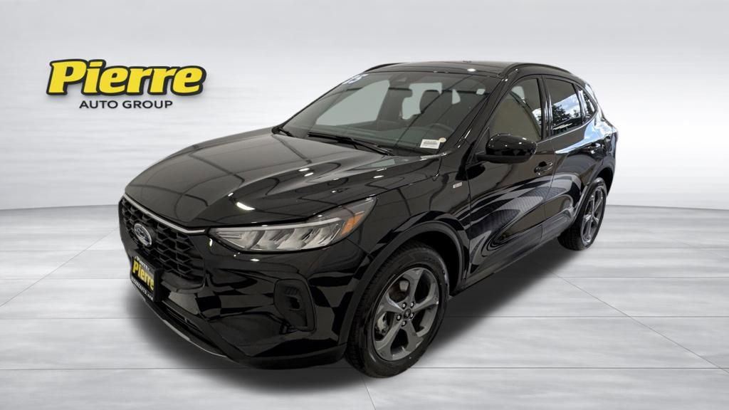 Used 2025 Ford Escape ST-Line Select image 1