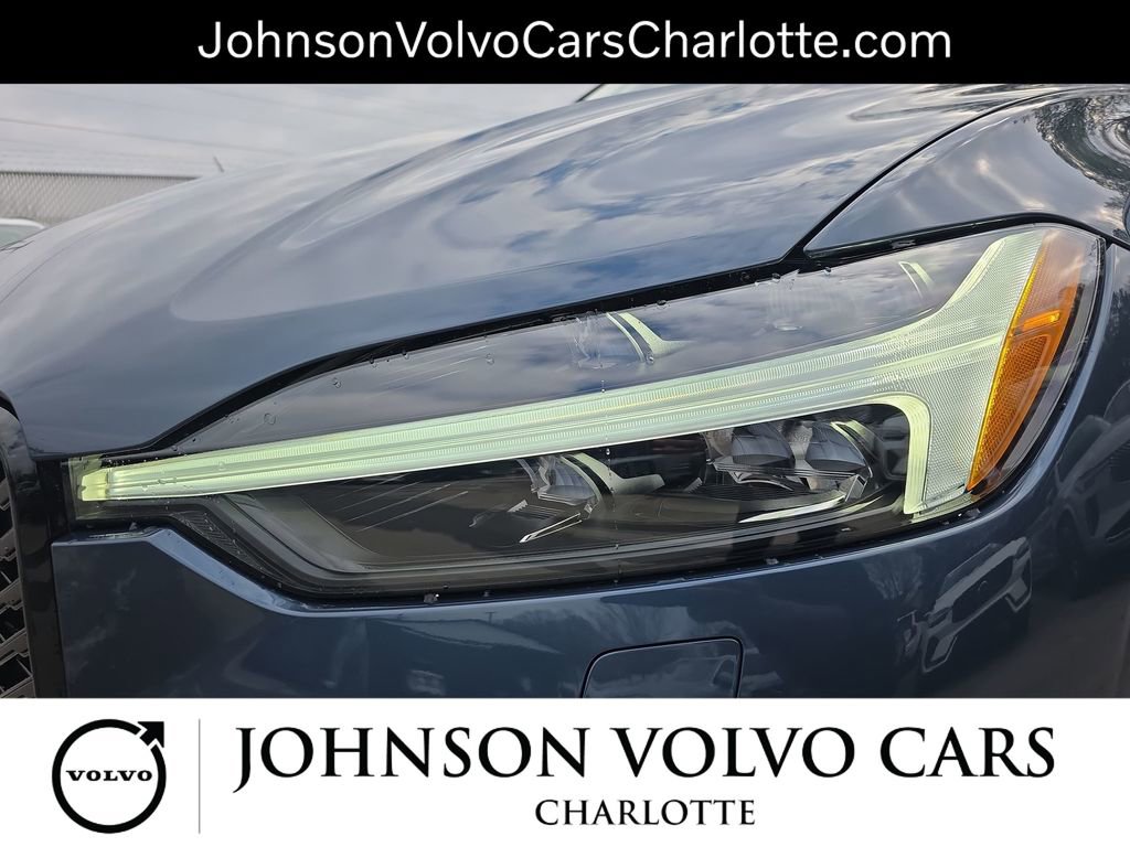 New 2026 Volvo XC60 T8 Ultra w/ Protection Package Premier image 34