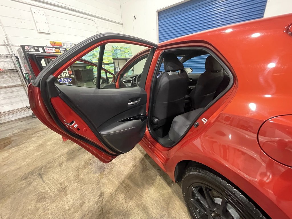 Used 2020 Toyota Corolla SE image 26