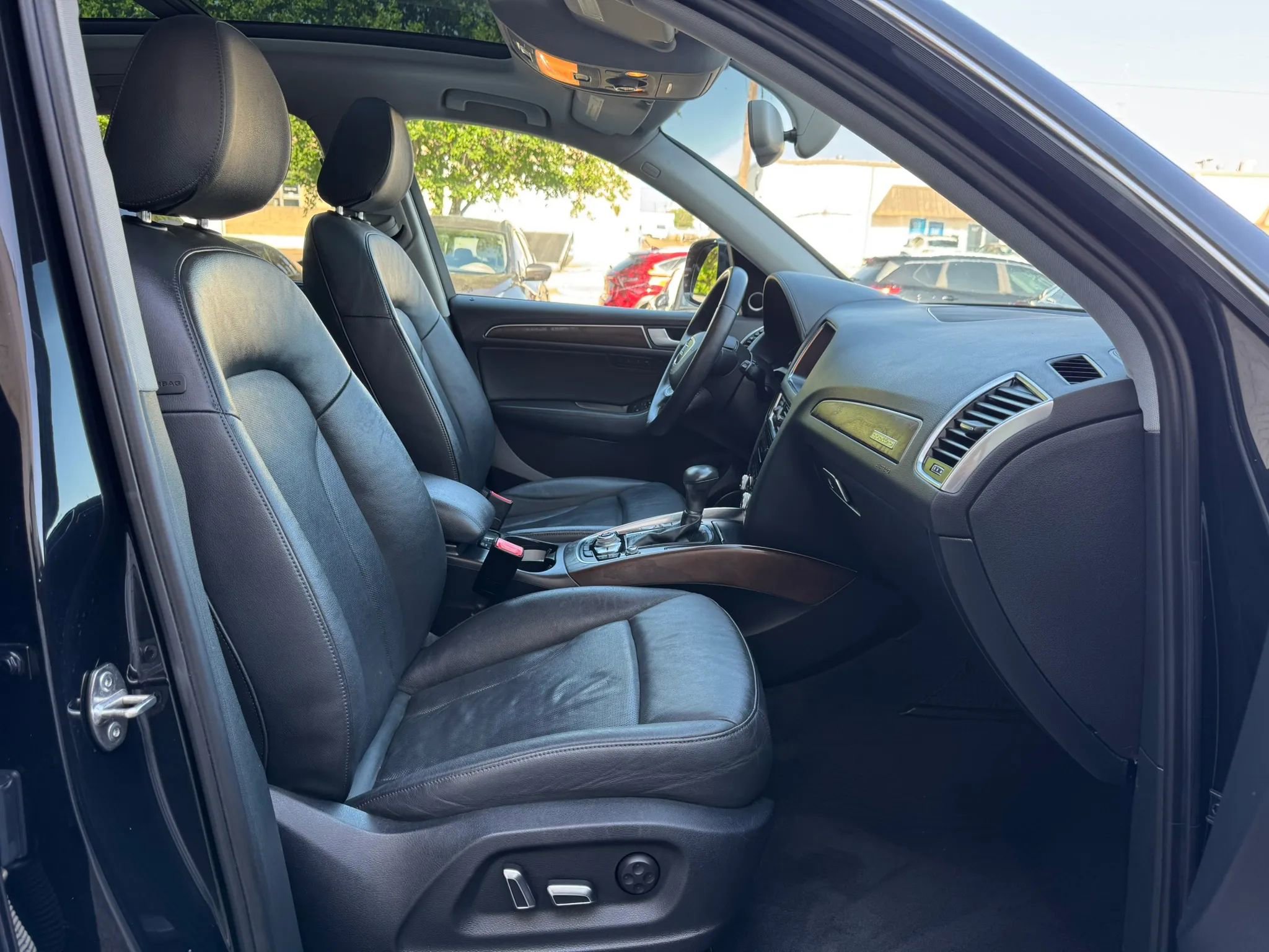 Used 2014 Audi Q5 3.0T Prestige AWD/4WD image 24
