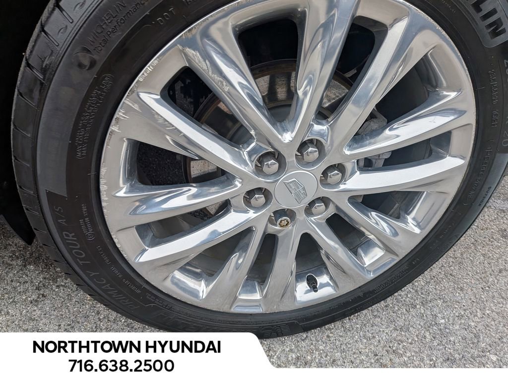 Used 2023 Cadillac XT6 Premium Luxury image 43