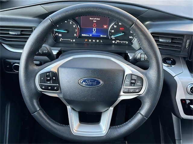 Used 2024 Ford Explorer XLT image 10