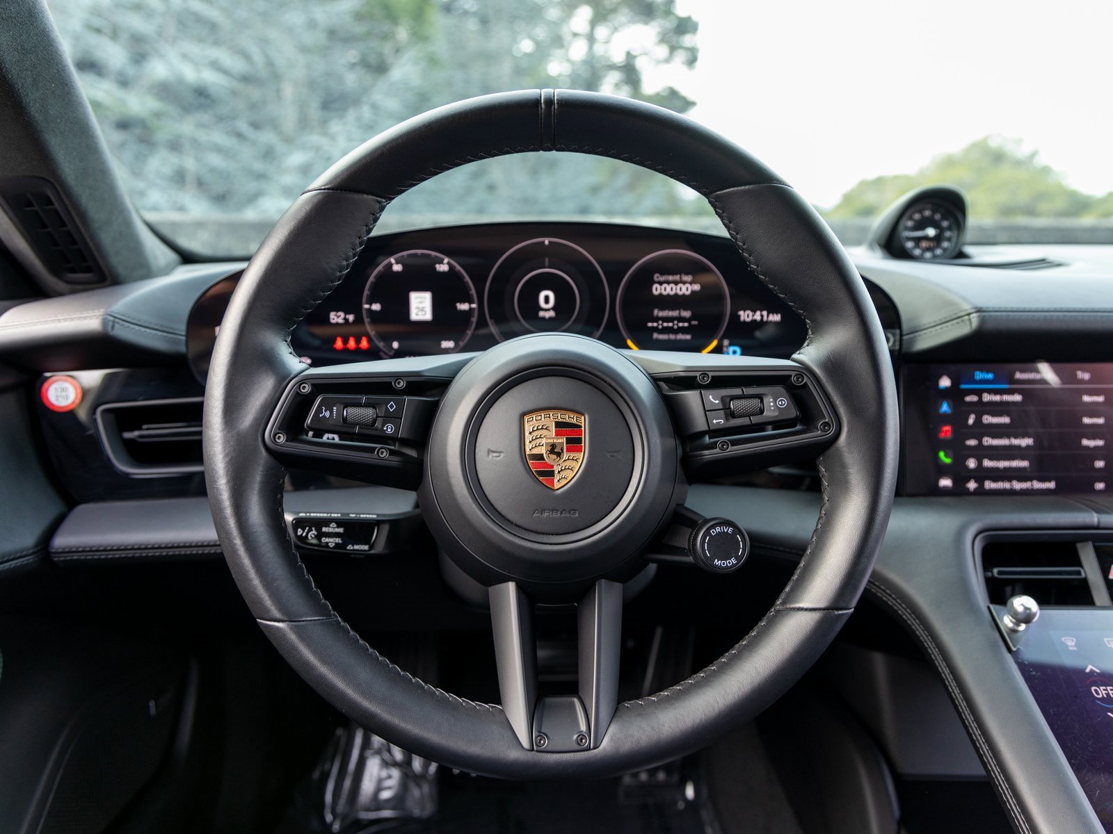 Certified 2023 Porsche Taycan GTS image 32