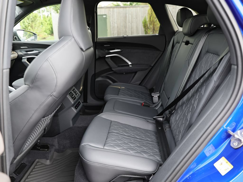 New 2026 Audi SQ5 Prestige AWD/4WD image 27