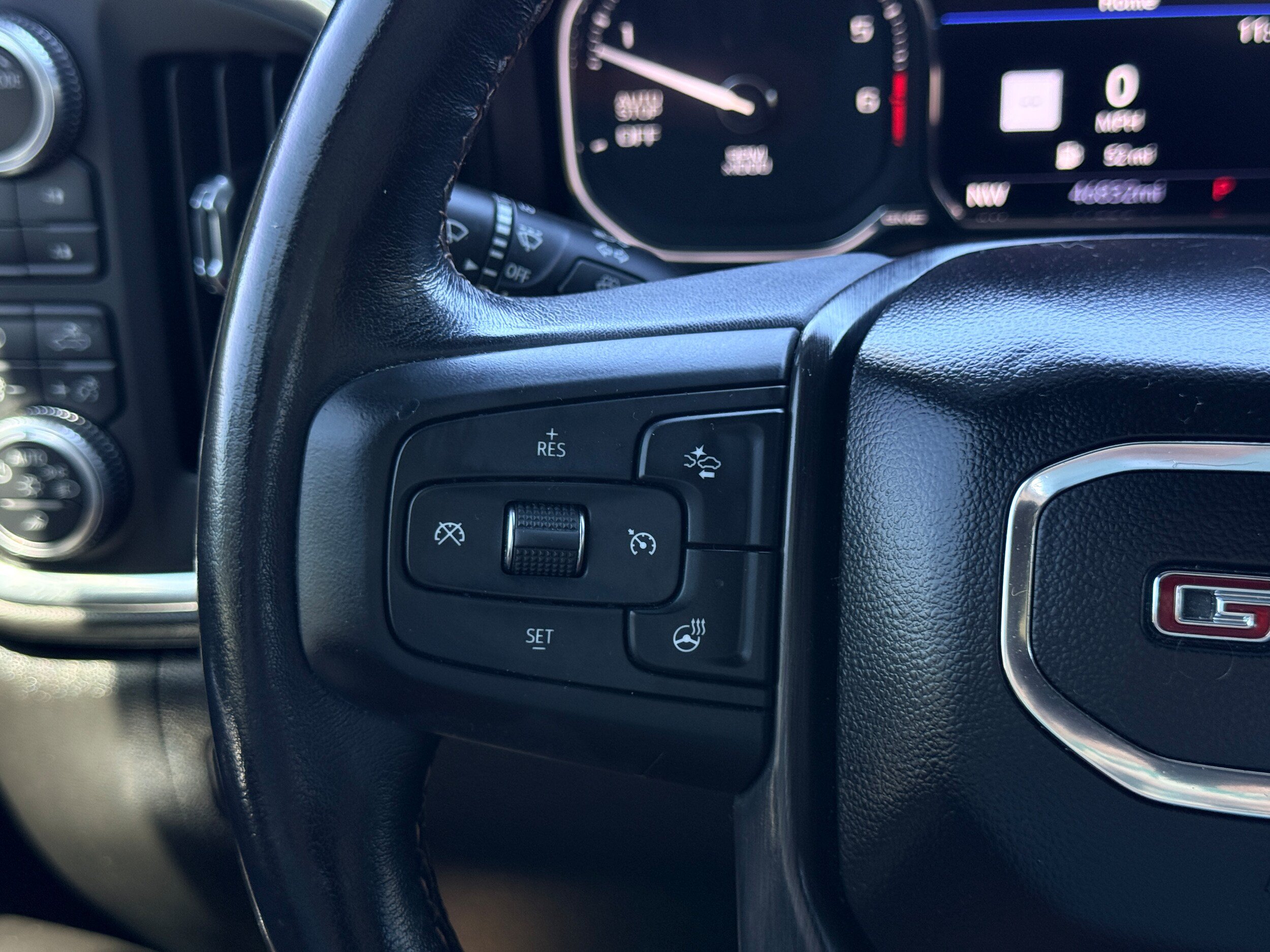 Used 2020 GMC Sierra 1500 AT4 w/ AT4 Premium Package AWD/4WD image 15