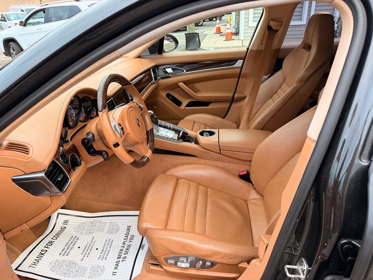 Used 2010 Porsche Panamera Turbo image 11