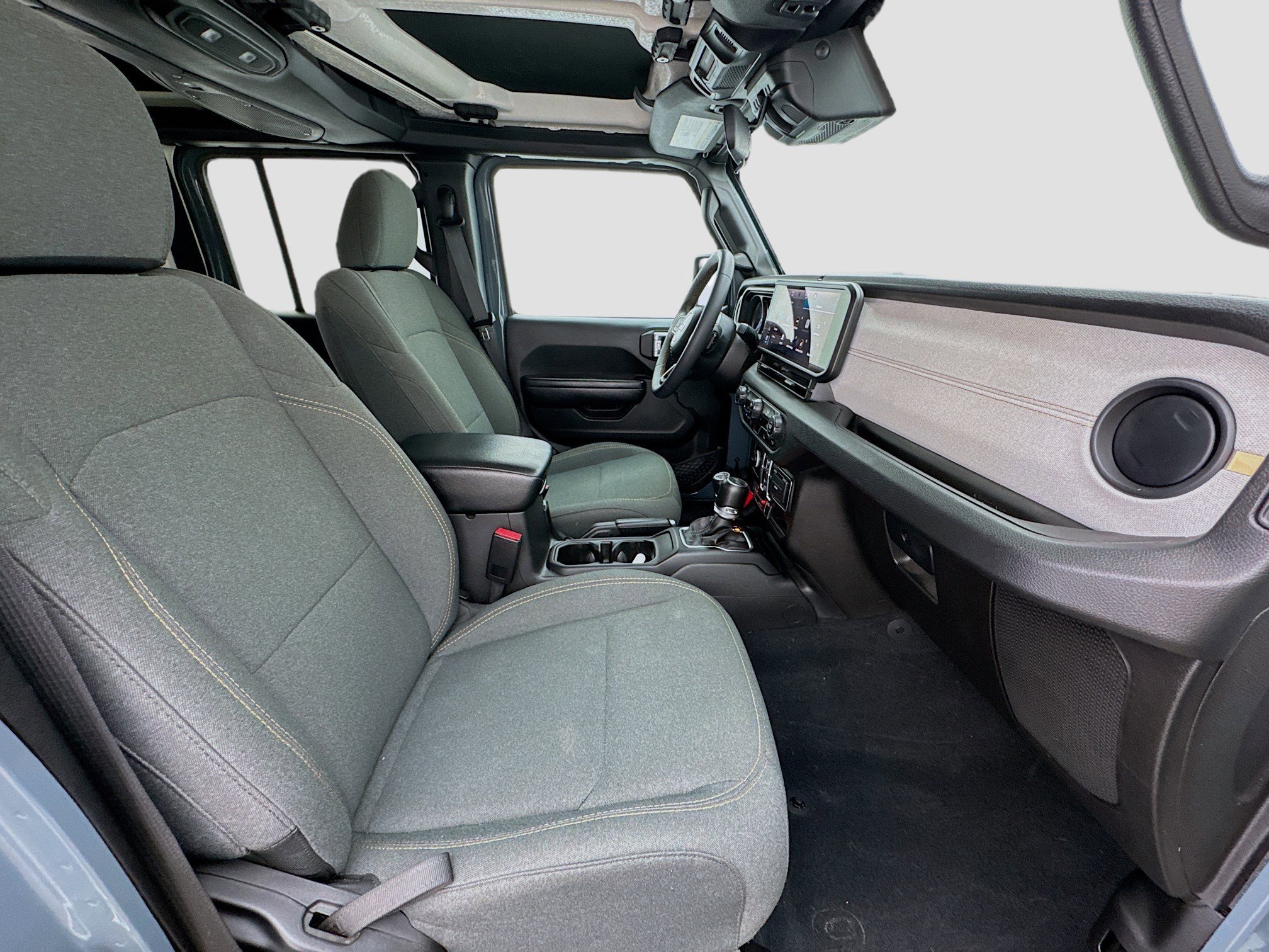 Used 2024 Jeep Wrangler Unlimited AWD/4WD image 19