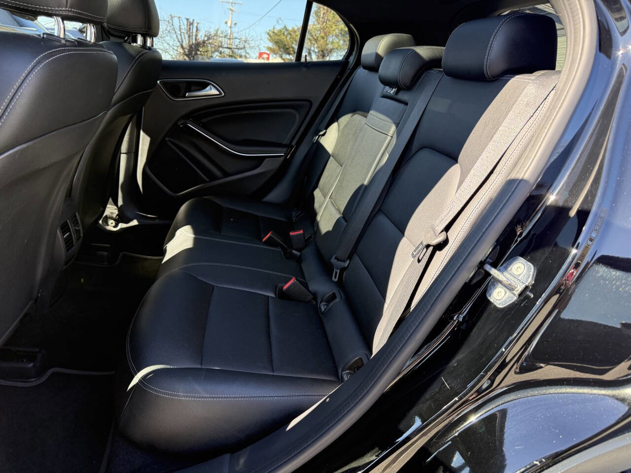 Used 2019 Mercedes-Benz GLA 250 image 11