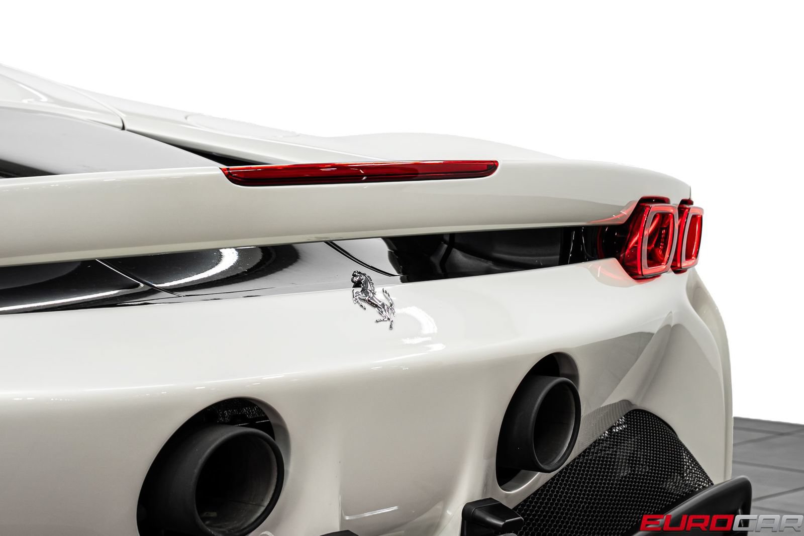 Used 2023 Ferrari SF90 Stradale AWD/4WD image 25