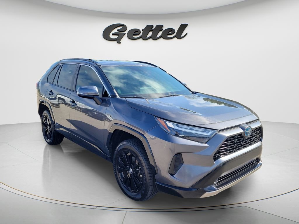 Certified 2022 Toyota RAV4 SE w/ SE Grade Weather Package AWD/4WD video 2