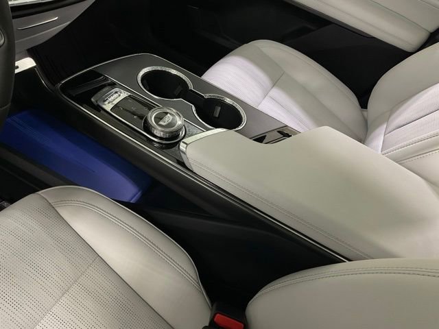 New 2026 Cadillac Lyriq Sport image 15