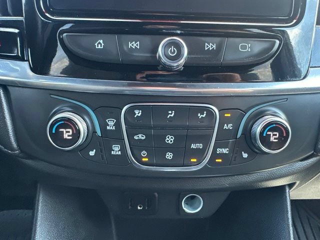 Used 2023 Chevrolet Traverse LT AWD/4WD image 33