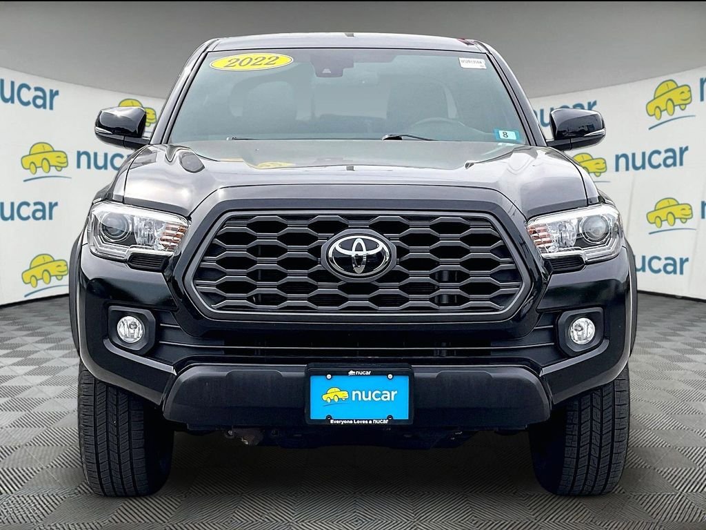 Used 2022 Toyota Tacoma TRD Off-Road w/ Technology Package AWD/4WD image 2