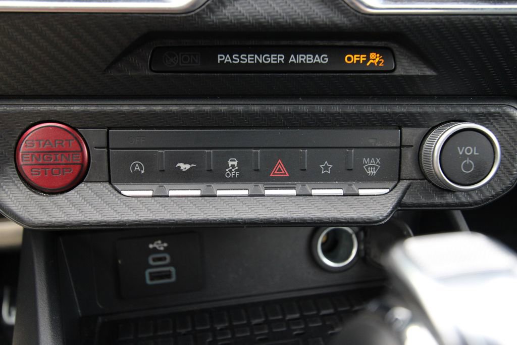 Used 2024 Ford Mustang Premium image 27