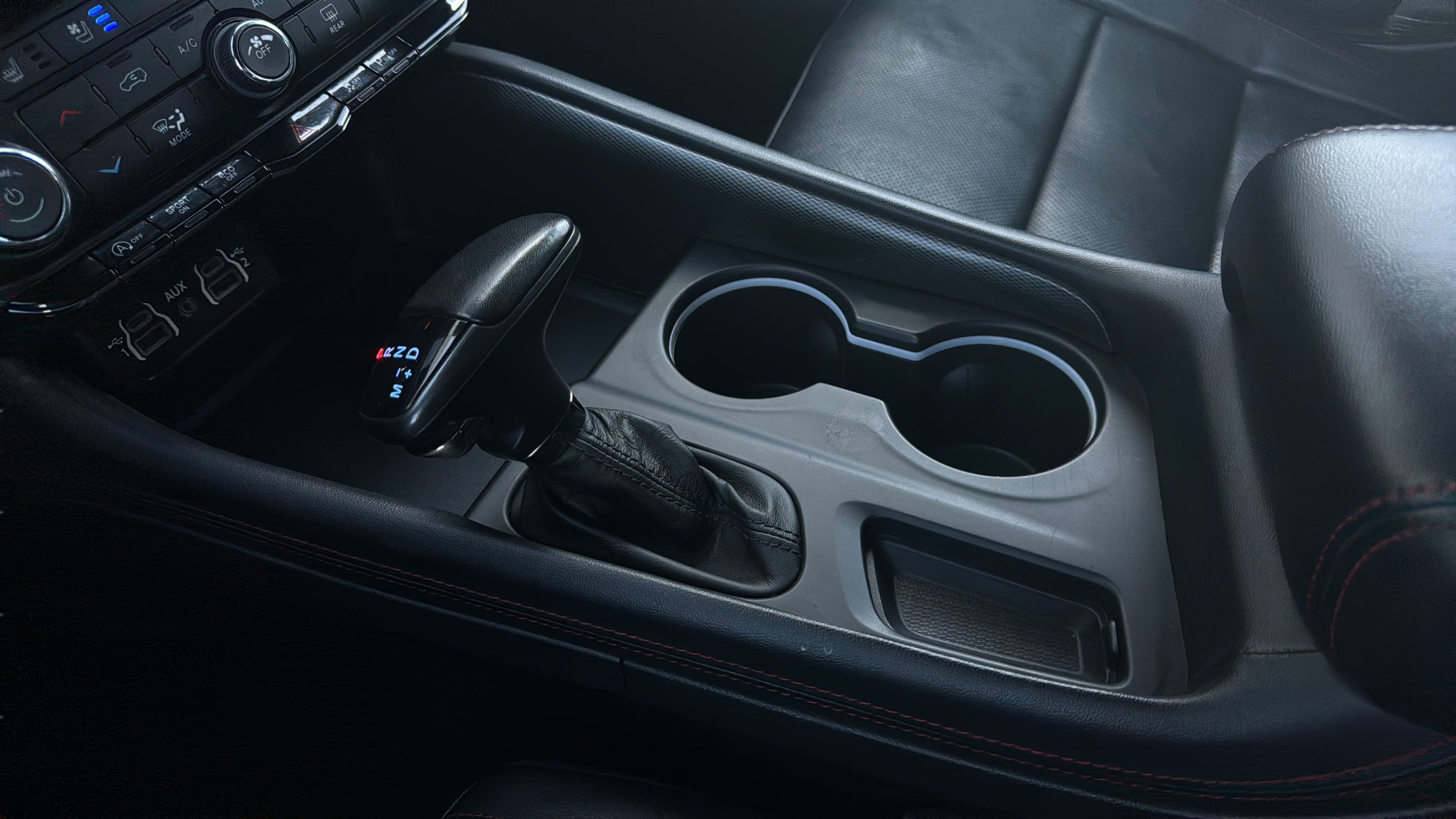 Used 2024 Dodge Durango GT AWD/4WD image 19