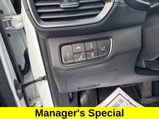 Used 2019 Hyundai Santa Fe Limited w/ Cargo Package image 19