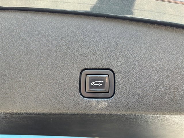 Used 2021 Cadillac XT6 Premium Luxury w/ Platinum Package image 36