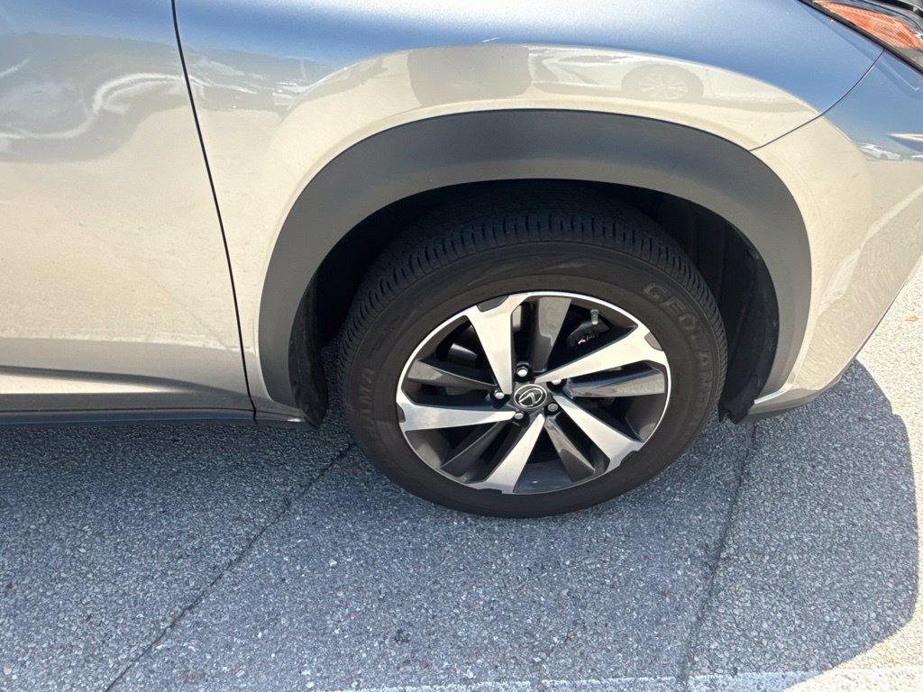 Used 2018 Lexus NX 300 AWD image 14