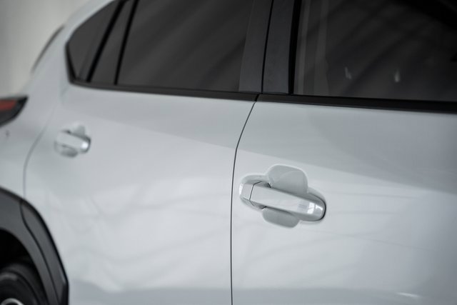 Used 2024 Subaru Crosstrek 2.0i Premium image 16